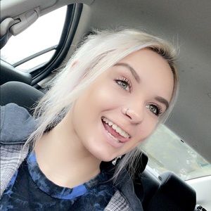 Meet your Posher, Tiff